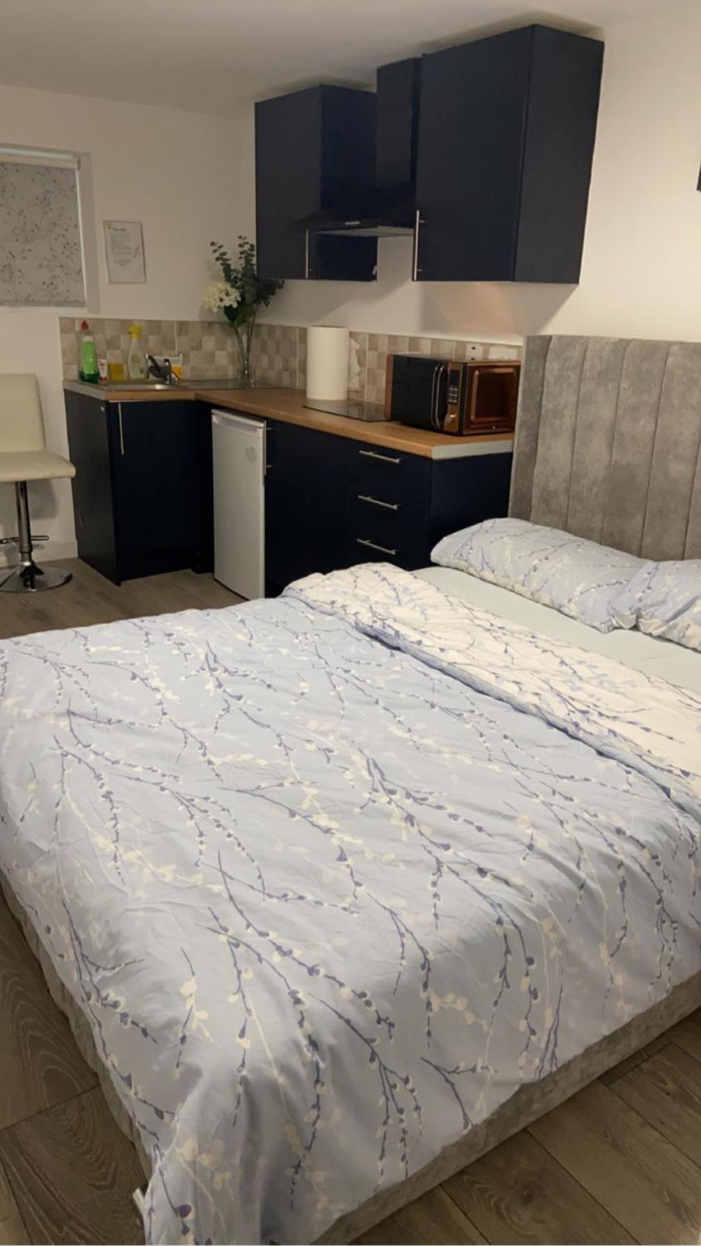 Brand New Studio Apartment With Beautiful Kitchen-Close To Liverpool City Centre 외부 사진
